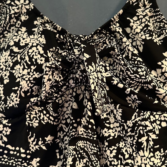 SWIM SUIT - SWIM DRESS - Picture 2 of 3